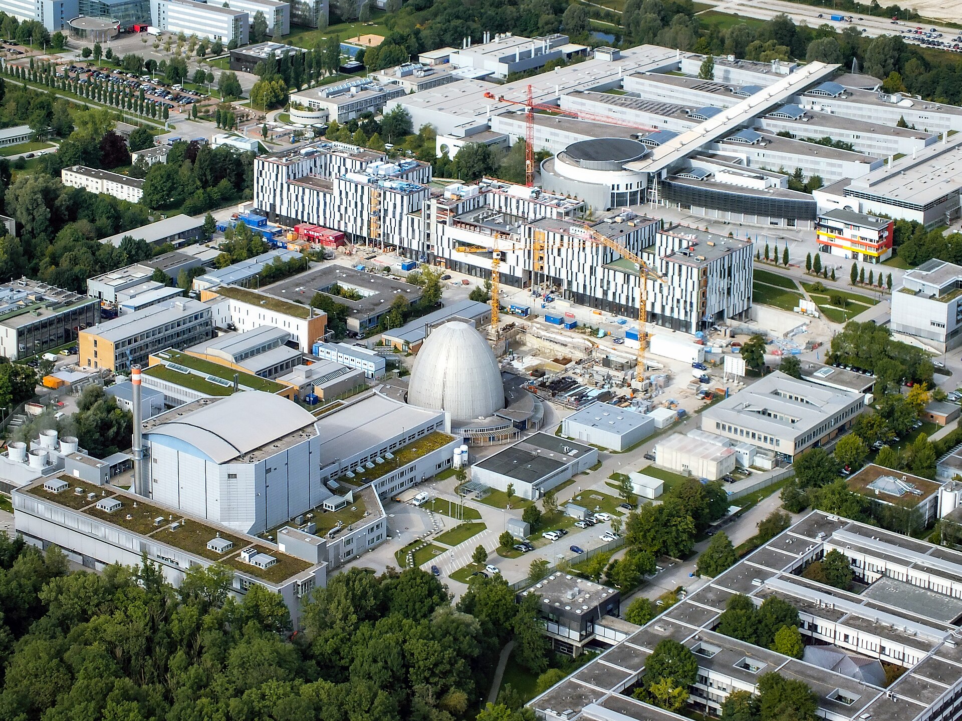 A view of the Garching research campus (170818035 cc)