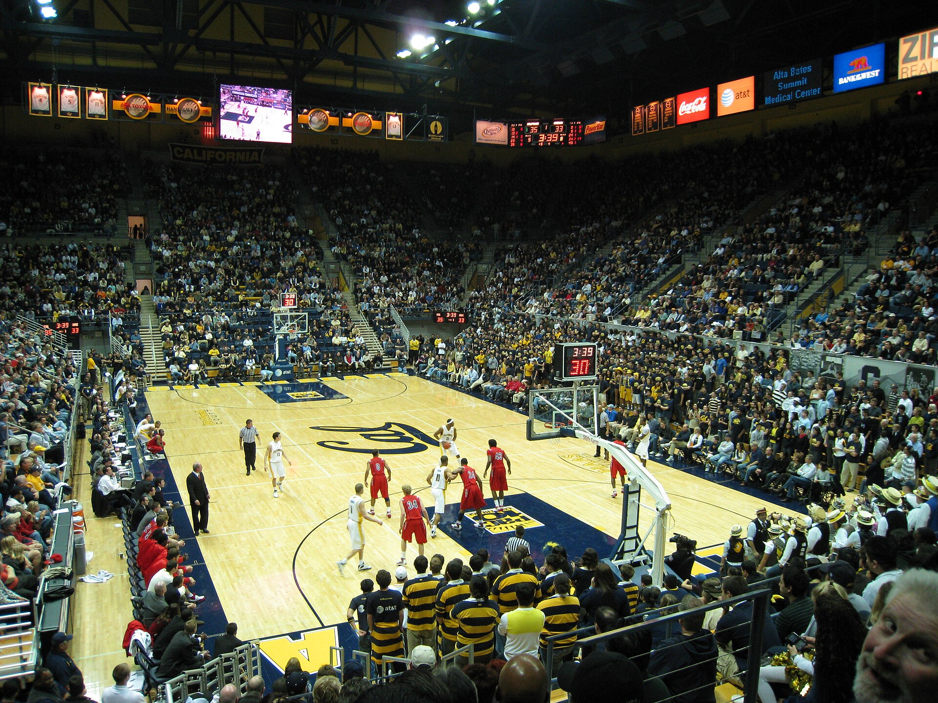 The interior of Haas Pavilion on the UC Berkeley campus. Taken 1/19/08